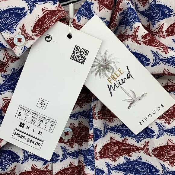 Zipcode Men’s small short sleeve button down shirt NWT red blue fish - Picture 16 of 17